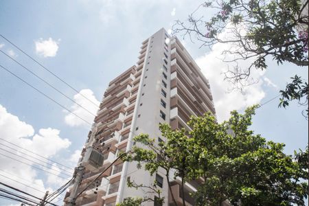 Apartamento à venda com 75m², 2 quartos e 1 vagaFachada