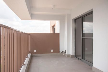 Apartamento à venda com 75m², 2 quartos e 1 vagaVaranda