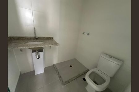 Apartamento à venda com 73m², 3 quartos e 1 vaga Apartamento à venda com 73m², 3 quartos e 1 vagaBanheiro