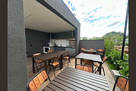 Apartamento à venda com 73m², 3 quartos e 1 vaga Apartamento à venda com 73m², 3 quartos e 1 vagaÁrea comum - Churrasqueira