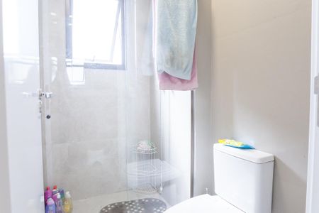 Apartamento à venda com 96m², 3 quartos e 2 vagas Apartamento à venda com 96m², 3 quartos e 2 vagasBanheiro Social