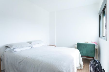 Apartamento à venda com 96m², 3 quartos e 2 vagas Apartamento à venda com 96m², 3 quartos e 2 vagasSuíte