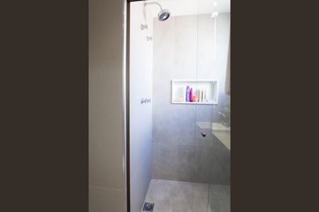 Apartamento à venda com 96m², 3 quartos e 2 vagas Apartamento à venda com 96m², 3 quartos e 2 vagasBanheiro da Suíte