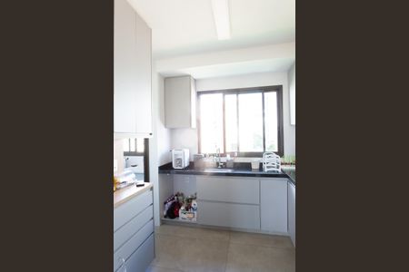 Apartamento à venda com 96m², 3 quartos e 2 vagas Apartamento à venda com 96m², 3 quartos e 2 vagasCozinha