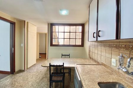 Apartamento à venda com 146m², 3 quartos e 1 vagaCozinha