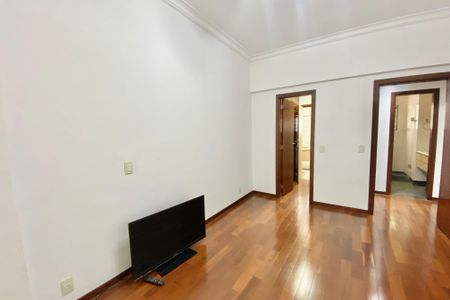 Apartamento à venda com 146m², 3 quartos e 1 vagaSuite