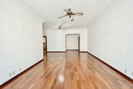 Apartamento à venda com 146m², 3 quartos e 1 vagaSala