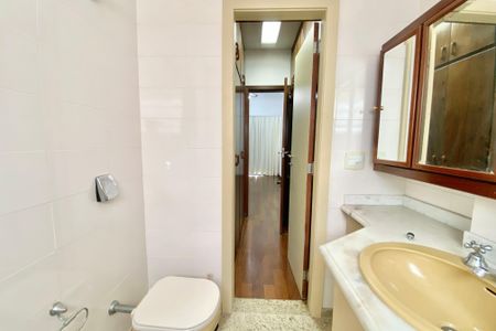 Apartamento à venda com 146m², 3 quartos e 1 vagaCloset suíte