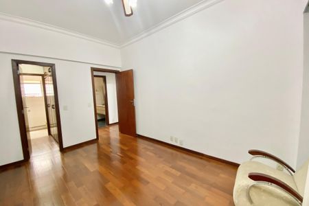 Apartamento à venda com 146m², 3 quartos e 1 vagaSuite