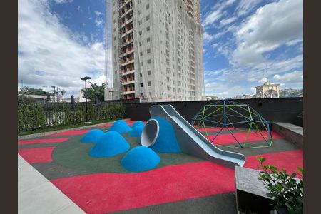 Apartamento à venda com 73m², 3 quartos e 2 vagasÁrea comum - Playground