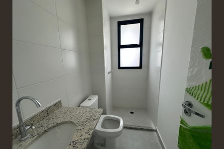 Apartamento à venda com 73m², 3 quartos e 2 vagasBanheiro da Suíte