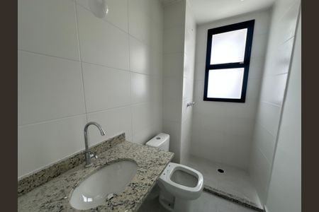 Apartamento à venda com 73m², 3 quartos e 2 vagasBanheiro da Suíte