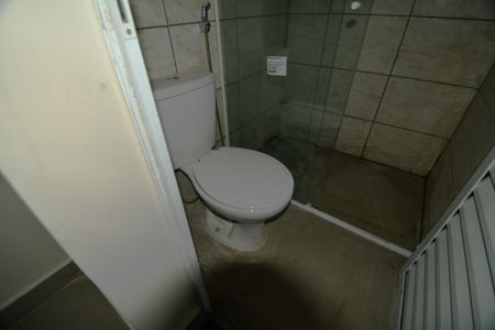 Banheiro de casa para alugar com 1 quarto, 40m² em Vila Industrial (campinas), Campinas