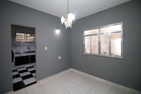Casa para alugar com 70m², 2 quartos e sem vagaAnte - Sala