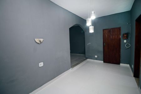 Casa para alugar com 70m², 2 quartos e sem vagaSala