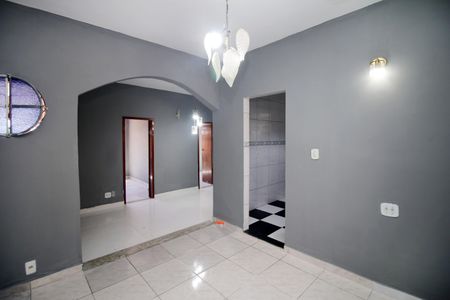 Ante - Sala de casa para alugar com 2 quartos, 70m² em Ramos, Rio de Janeiro