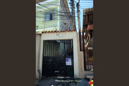 Casa para alugar com 70m², 2 quartos e sem vagaFachada