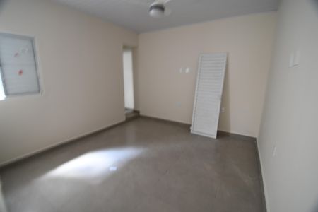 Quarto de casa para alugar com 1 quarto, 40m² em Vila Industrial (campinas), Campinas