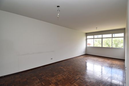 Sala de apartamento para alugar com 3 quartos, 125m² em Centro Cívico, Curitiba