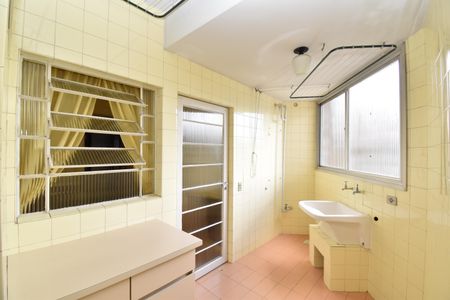 Apartamento para alugar com 125m², 3 quartos e 1 vagaÁrea de Serviço