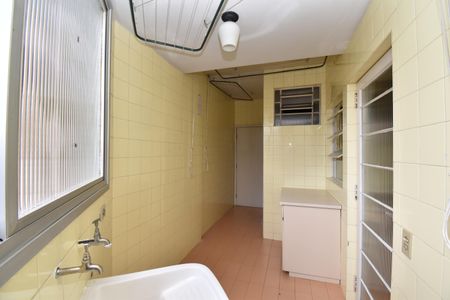 Apartamento para alugar com 125m², 3 quartos e 1 vagaÁrea de Serviço