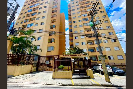 Fachada do Prédio de apartamento para alugar com 3 quartos, 79m² em C Brasil (jd P Dutra, Guarulhos