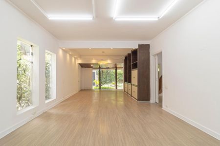 Sala 1 de casa à venda com 5 quartos, 300m² em Indianópolis, São Paulo