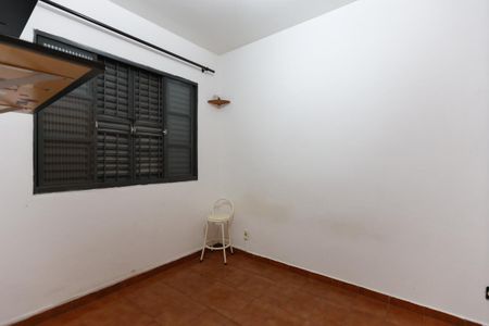 Casa para alugar com 170m², 5 quartos e 2 vagas Casa para alugar com 170m², 5 quartos e 2 vagasQuarto 1