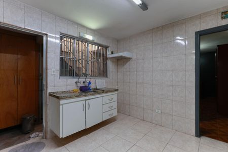 Casa para alugar com 170m², 5 quartos e 2 vagas Casa para alugar com 170m², 5 quartos e 2 vagasCozinha