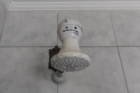 Casa para alugar com 170m², 5 quartos e 2 vagas Casa para alugar com 170m², 5 quartos e 2 vagasBanheiro da suíte