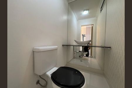 Apartamento à venda com 96m², 3 quartos e 2 vagas Apartamento à venda com 96m², 3 quartos e 2 vagasBanheiro 3