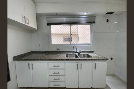 Apartamento à venda com 96m², 3 quartos e 2 vagas Apartamento à venda com 96m², 3 quartos e 2 vagasCozinha