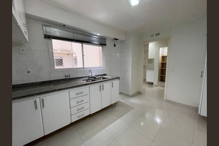 Apartamento à venda com 96m², 3 quartos e 2 vagas Apartamento à venda com 96m², 3 quartos e 2 vagasCozinha
