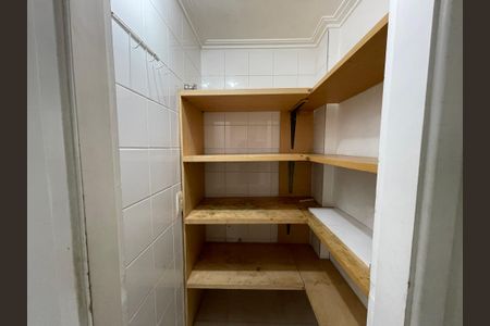 Apartamento à venda com 96m², 3 quartos e 2 vagas Apartamento à venda com 96m², 3 quartos e 2 vagasÁrea de Serviço