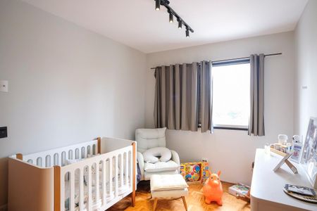 Apartamento à venda com 170m², 4 quartos e 2 vagasQuarto 3