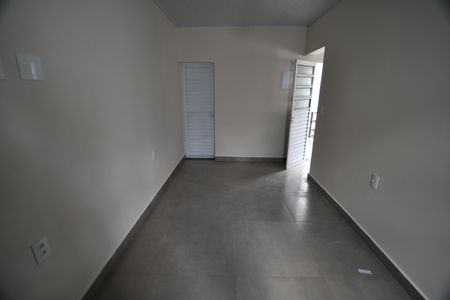 Quarto de casa para alugar com 1 quarto, 40m² em Vila Industrial (campinas), Campinas