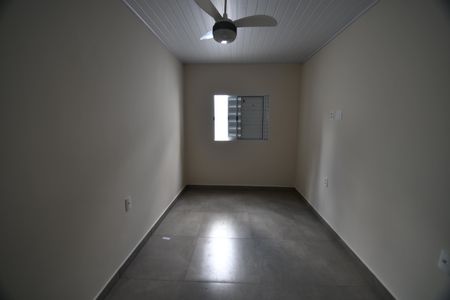 Quarto de casa para alugar com 1 quarto, 40m² em Vila Industrial (campinas), Campinas