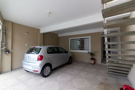 Casa à venda com 75m², 2 quartos e 2 vagas Casa à venda com 75m², 2 quartos e 2 vagasGaragem