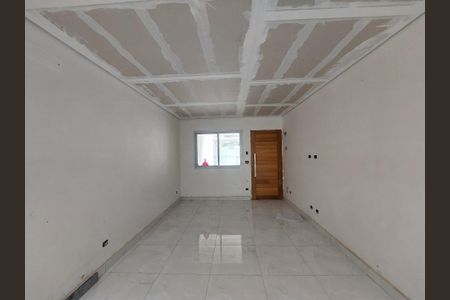 Sala de casa à venda com 3 quartos, 150m² em Jardim Sabara, São Paulo