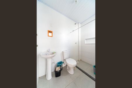 Banheiro de kitnet/studio para alugar com 1 quarto, 45m² em Viamópolis, Viamão