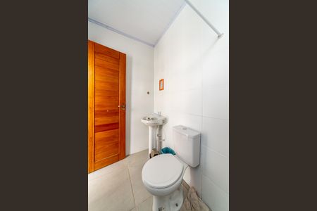 Banheiro de kitnet/studio para alugar com 1 quarto, 45m² em Viamópolis, Viamão