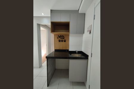 Apartamento à venda com 33m², 2 quartos e sem vaga Apartamento à venda com 33m², 2 quartos e sem vagaÁrea de Serviço