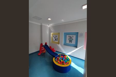 Apartamento à venda com 33m², 2 quartos e sem vaga Apartamento à venda com 33m², 2 quartos e sem vagaBrinquedoteca