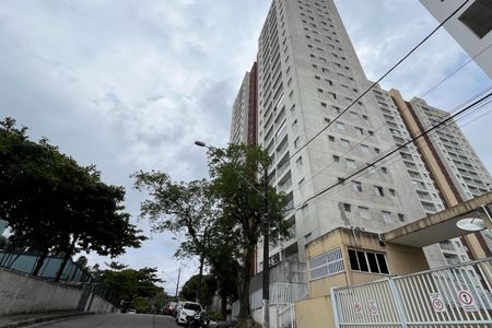Apartamento para alugar com 82m², 3 quartos e 2 vagas Apartamento para alugar com 82m², 3 quartos e 2 vagasFachada