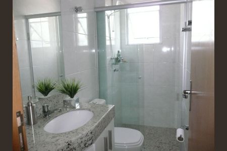 Apartamento para alugar com 120m², 2 quartos e 2 vagas Apartamento para alugar com 120m², 2 quartos e 2 vagasBanheiro
