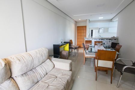 Apartamento para alugar com 70m², 2 quartos e 2 vagasSala