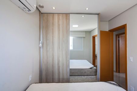 Apartamento para alugar com 70m², 2 quartos e 2 vagasSuite