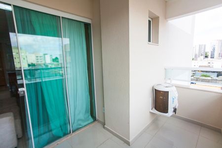 Varanda de apartamento para alugar com 2 quartos, 70m² em Santa Mônica, Uberlândia