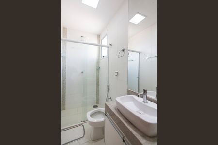 Apartamento para alugar com 70m², 2 quartos e 2 vagasBanheiro da Suite