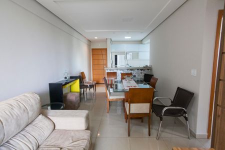 Apartamento para alugar com 70m², 2 quartos e 2 vagasSala
